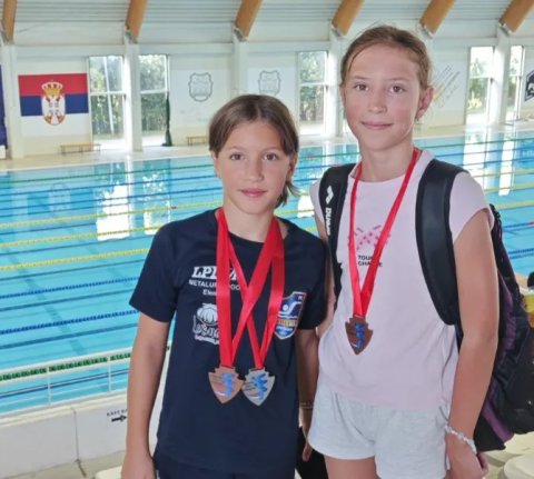 Fotografija: Plivači Proletera sjajni na Letnjem prvenstvu Vojvodine