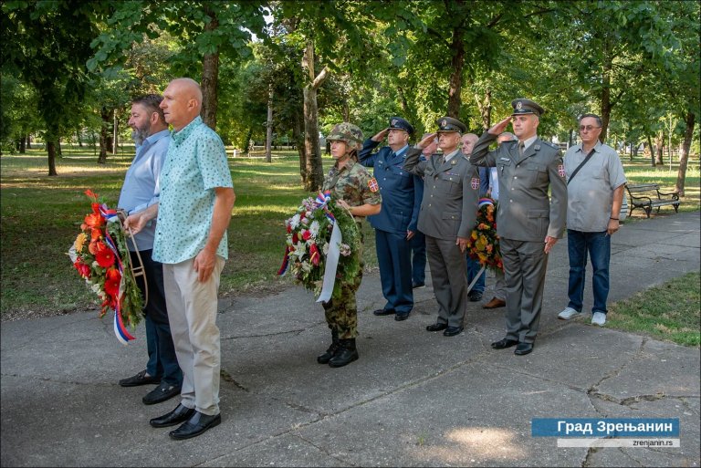 Fotografija: U Zrenjaninu obeležen Dan ustanka naroda Srbije u Drugom svetskom ratu