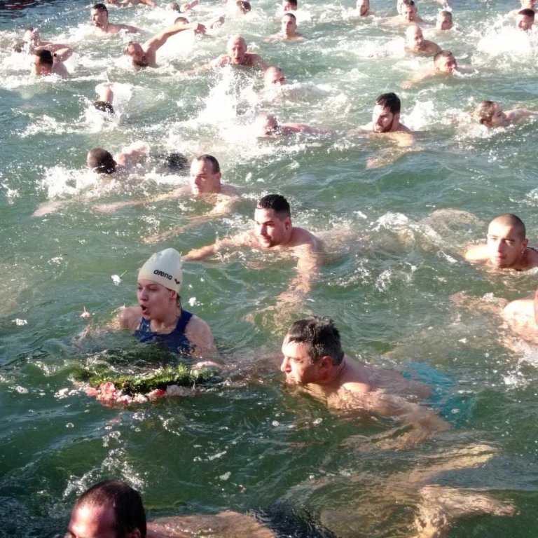plivanje za časni krst